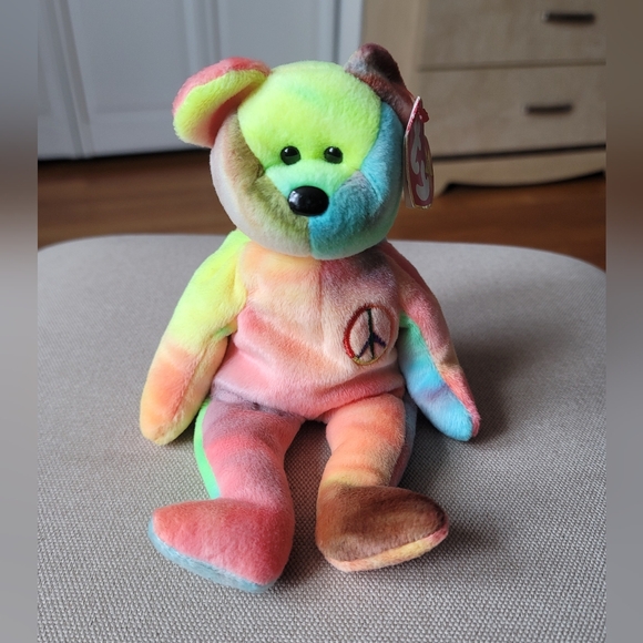 TY 1996 Peace, The Tye Dye Bear (Tush Tag Stamp #102)